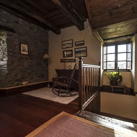 Holiday home Santagadea